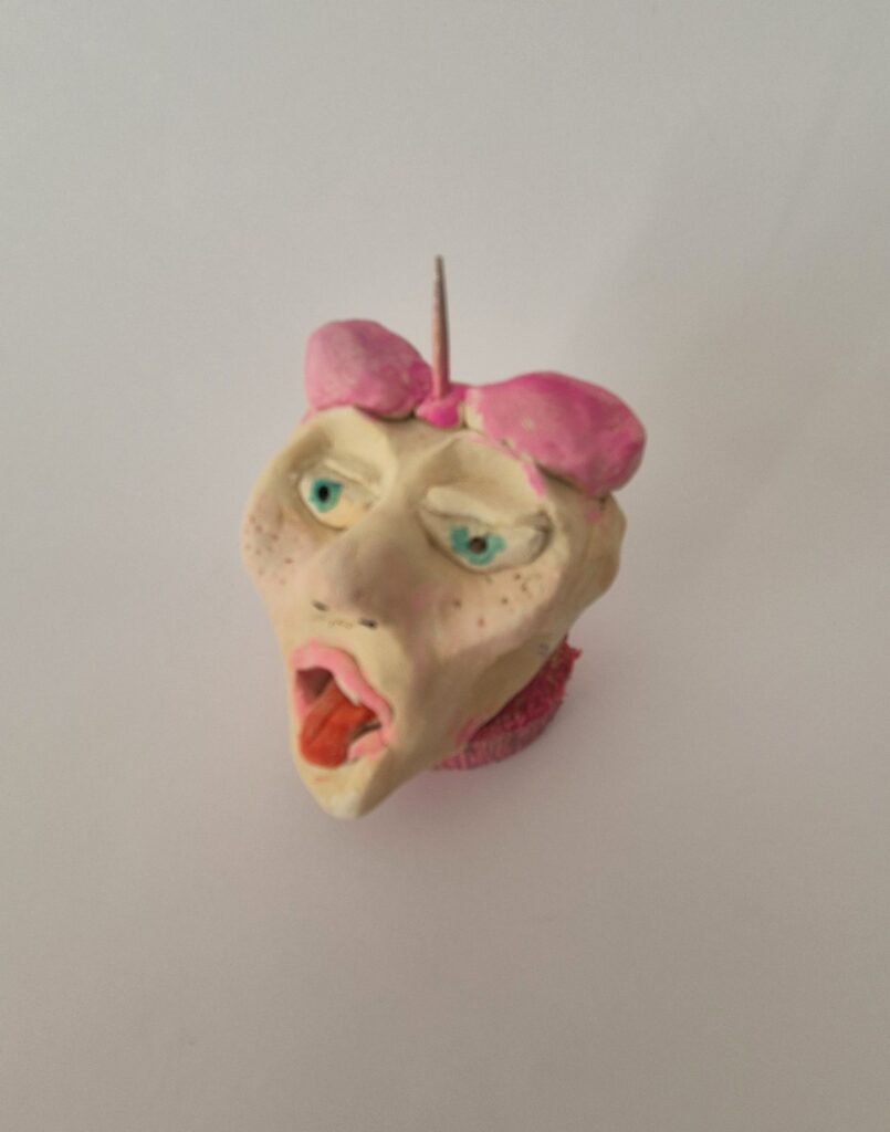 Zajęcia w gliniedla dzieci w pracowni ceramiki sowa-edu