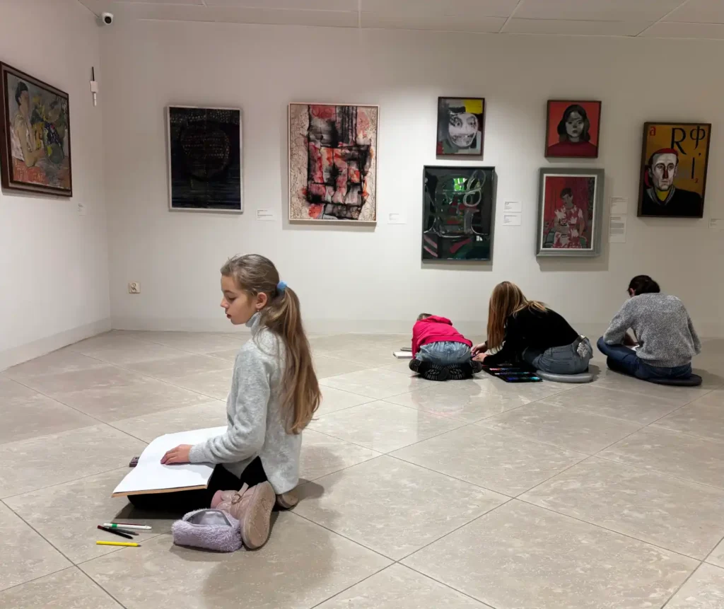 Zajęcia rysunku w Muzeum Narodowym w Poznaniu